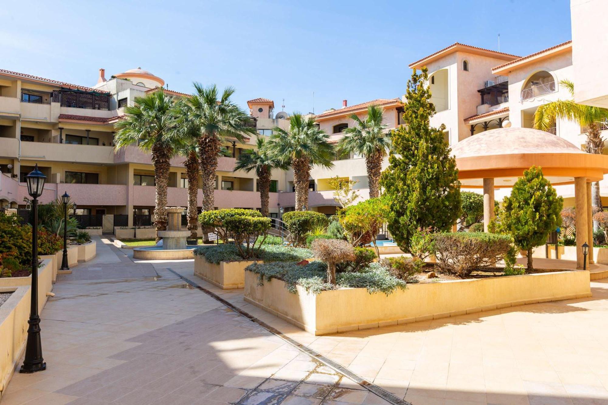 Apartment Penthouse 365 Sunsets Paphos